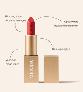 De Hydrating Lip Tint geopende lippenstift toont de opbouwbare hydraterende formule en lange houdbaarheid