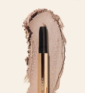 Meroda Cosmetics Eye Perfecting Shimmer Stick in Champagne met textuur swatch