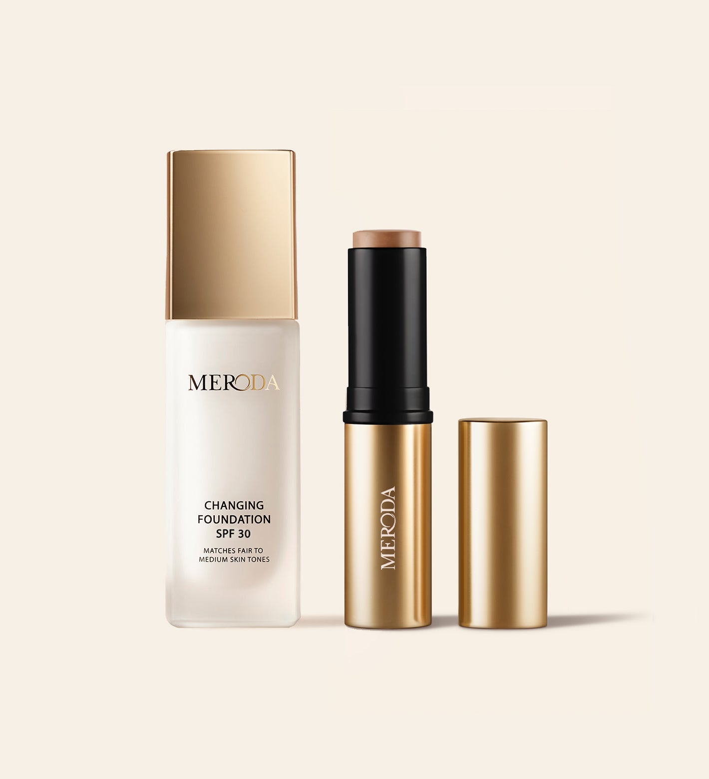 Bronzer Base Bundle met Changing Foundation SPF 30 en Soft Tan Bronzer op een lichte achtergrond