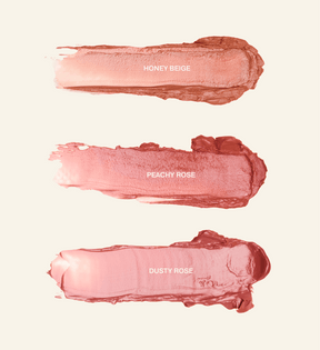 Mini Lip Tint Trio met textuurswatches in de tinten Honey Beige, Peachy Rose en Dusty Rose.